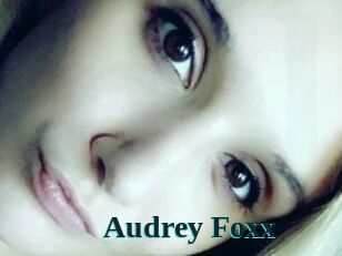 Audrey_Foxx
