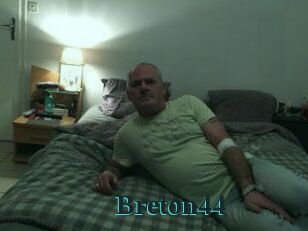 Breton44