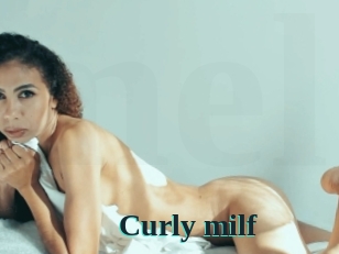 Curly_milf