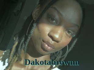 Dakotabrownn