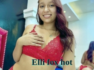 Elli_fox_hot