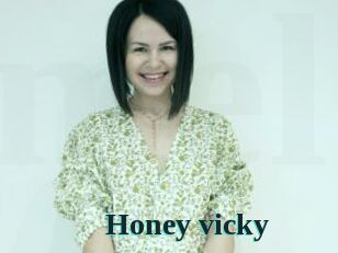 Honey_vicky