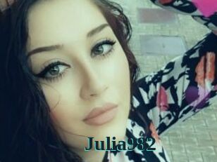 Julia982