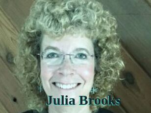 Julia_Brooks