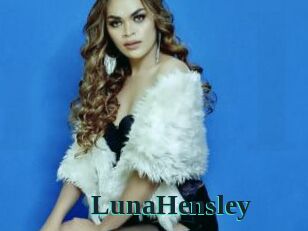 LunaHensley