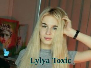 Lylya_Toxic