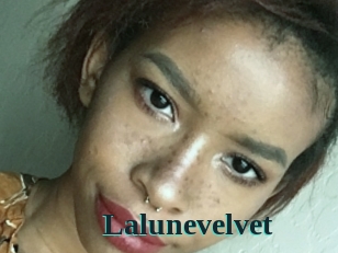 Lalunevelvet