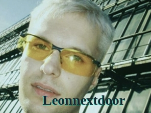 Leonnextdoor