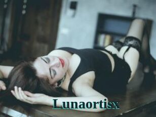 Lunaortisx