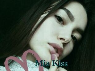 Mia_Kiss_