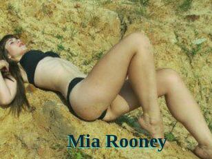 Mia_Rooney