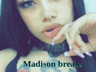 Madison_breaks