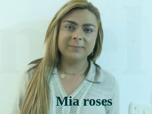 Mia_roses