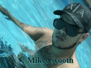 Mikee_scooth