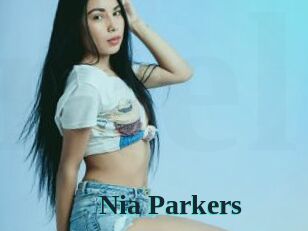 Nia_Parkers