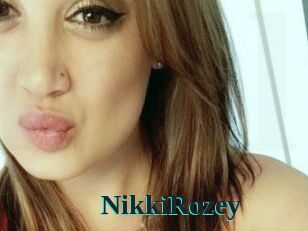 Nikki_Rozey