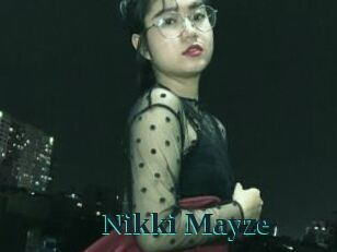 Nikki_Mayze