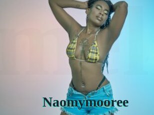 Naomymooree