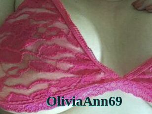 Olivia_Ann_69