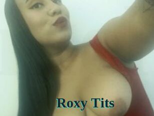 Roxy_Tits