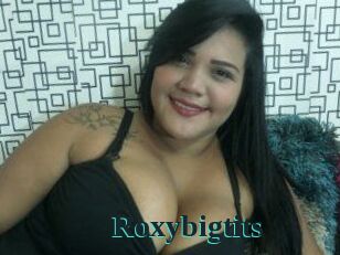 Roxybigtits