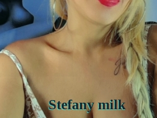 Stefany_milk