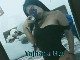 Yajhaira_Hot